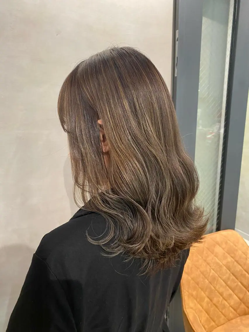 ロング カラー 【髪質改善】 梅田　聡のヘアスタイル