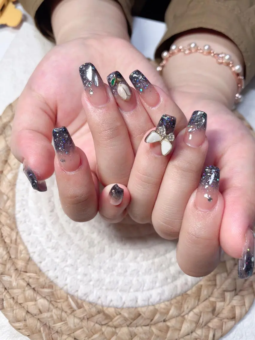 ネイル M 🌷Nail 長さだし専門店のネイルデザイン