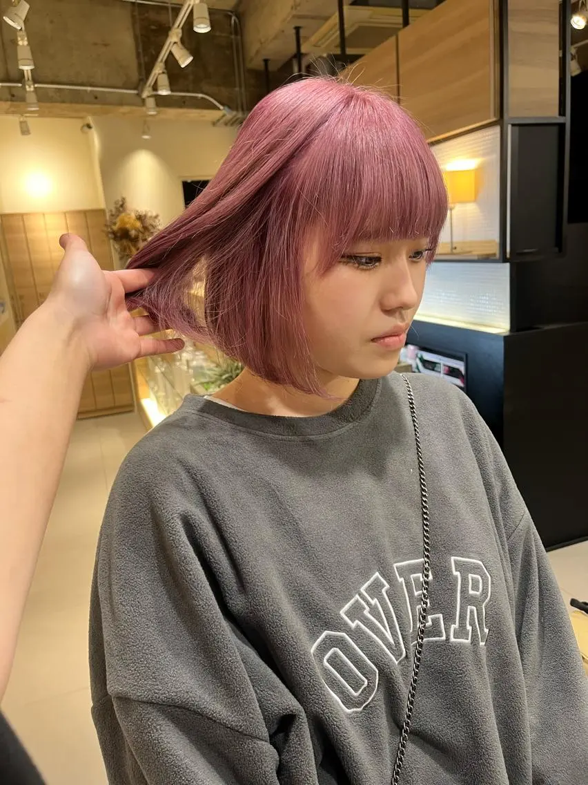 ショート カラー ダブルカラー 🟣niw SHUNNA🟣のヘアスタイル
