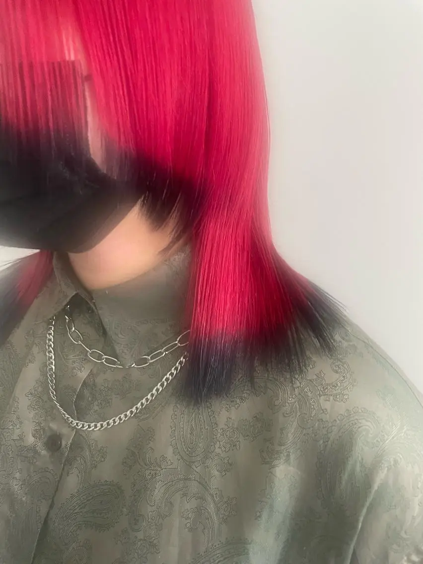 カラー ヘアカラー 🎀ボブ＋ハイトーン シュカ👶🏻のヘアスタイル