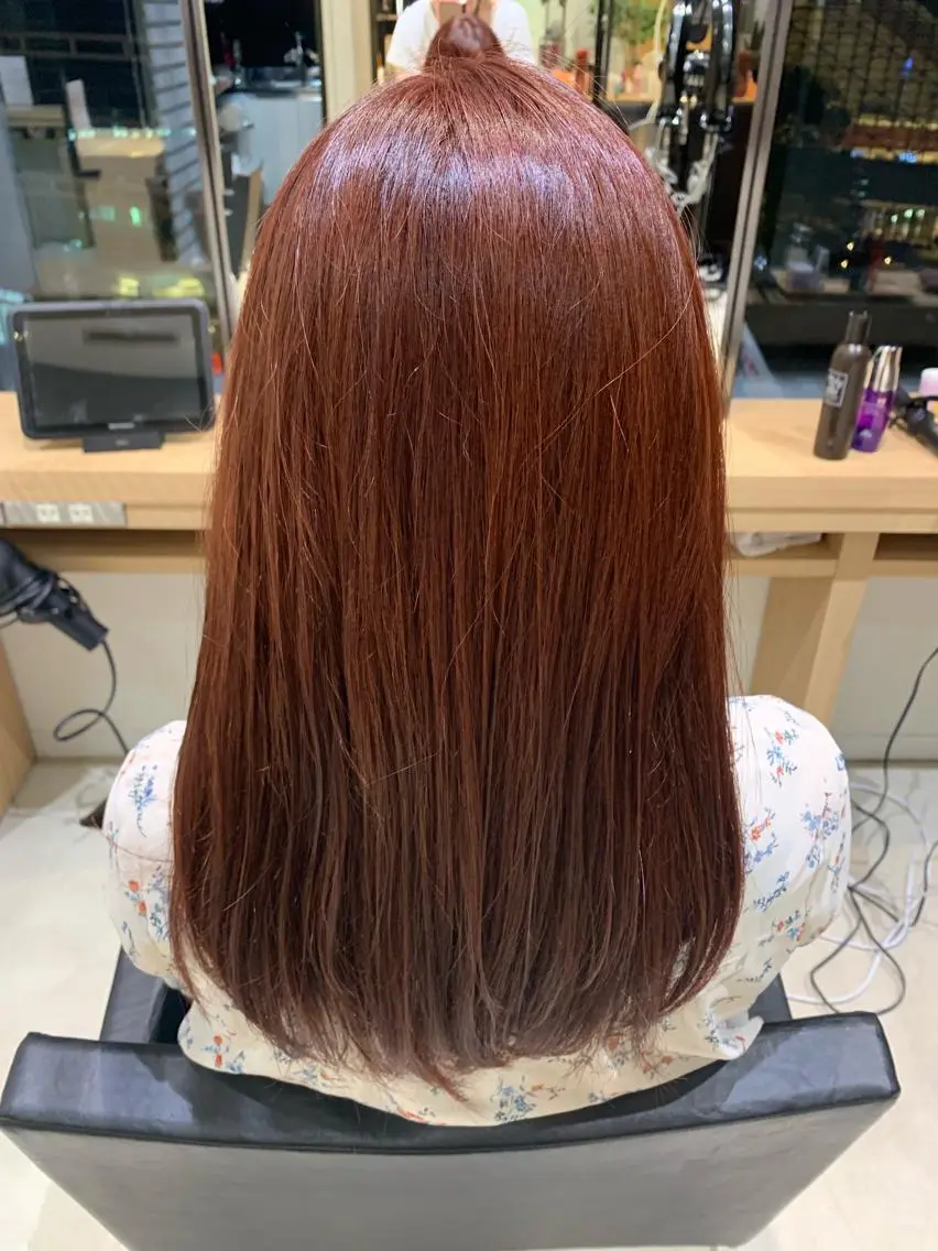 ロング 土佐 優奈のヘアスタイル