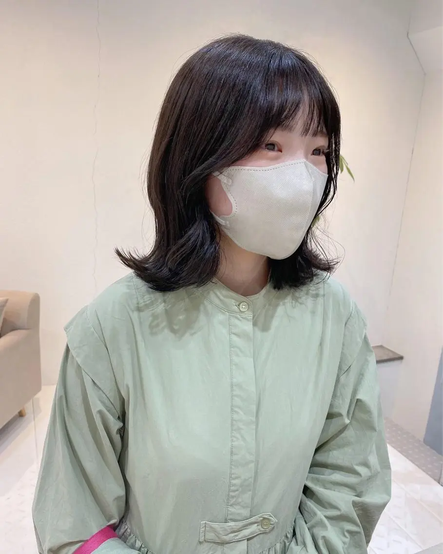 ミディアム カラー ヘアカラー 🌼透明感艶カラー オリーブ🌼河村咲のヘアスタイル