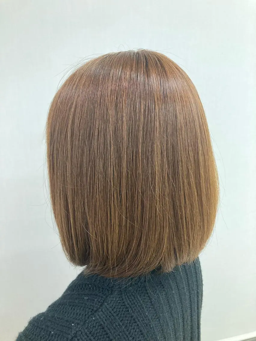 ミディアム カラー 🫧ダメージレス🫧 カラー&縮毛矯正のヘアスタイル