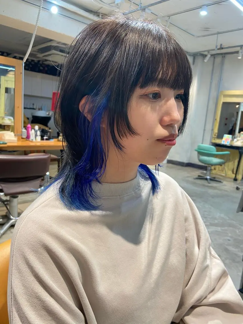 ショート カラー ウルフカット カット ヘアカラー トリートメント ブリーチ😼 ボブ✍️レイヤーのヘアスタイル