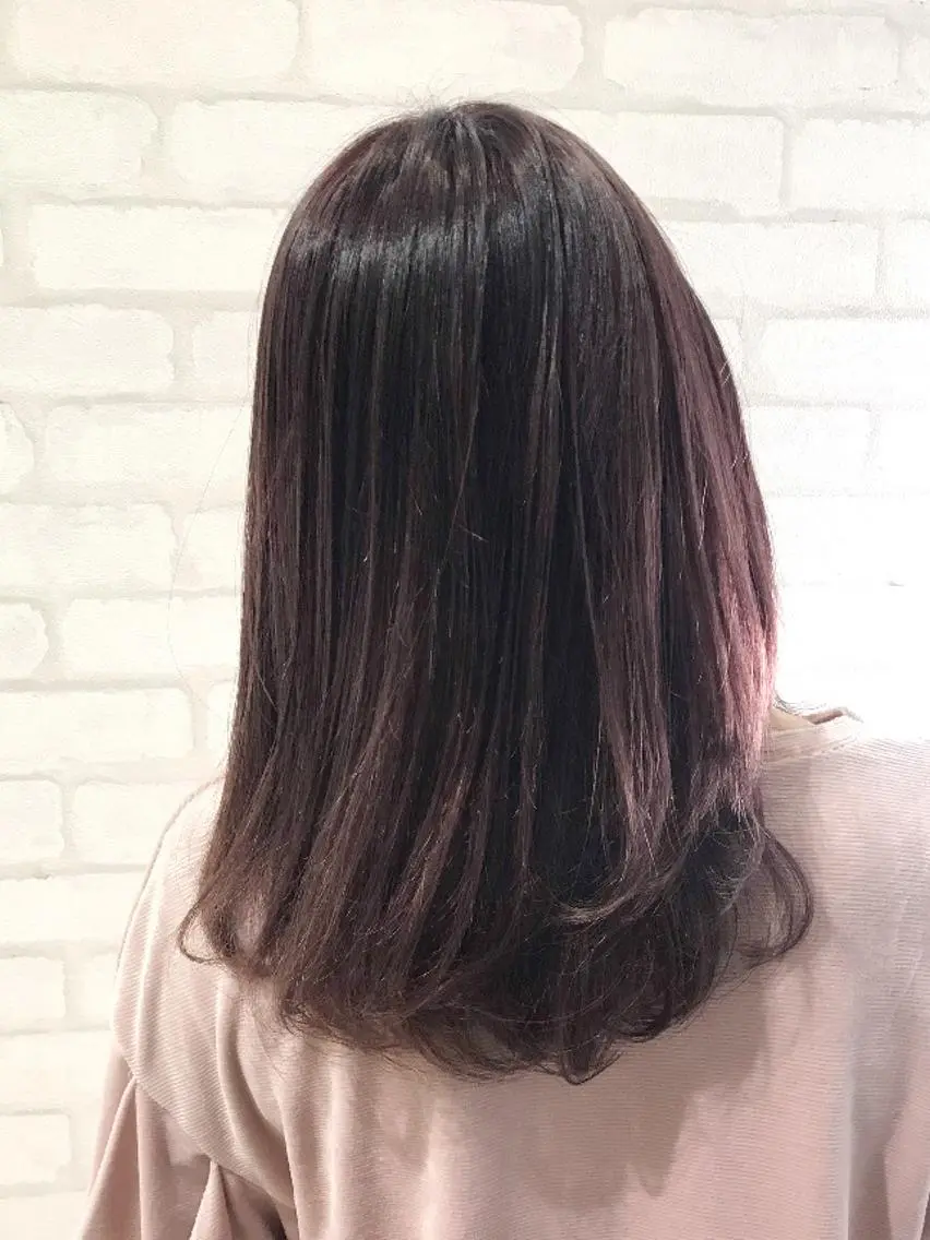 ミディアム カラー アッシュ イルミナカラー ピンクカラー ヘアカラー トリートメント 高木 麻知子のヘアスタイル