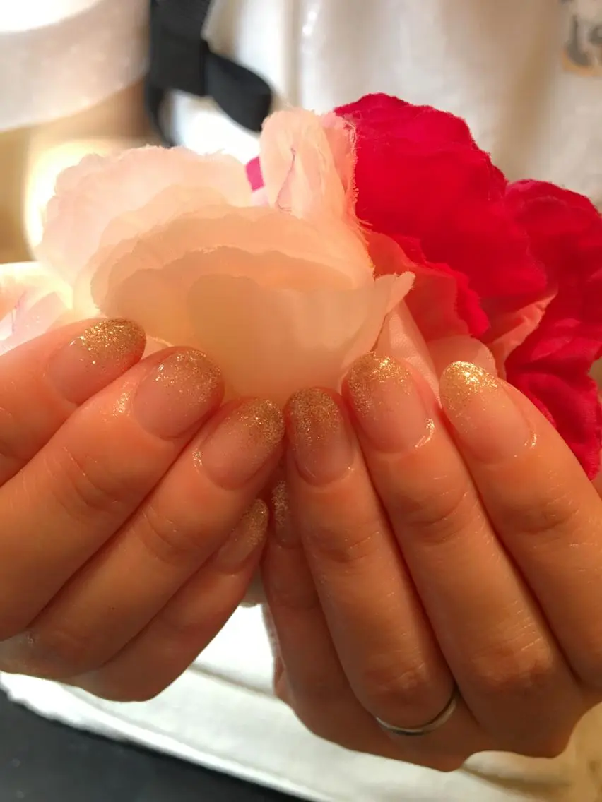 ネイル ゴールド グラデーション ラメ(グリッター) ラメグラデーション ピンク LIAN- nailのネイルデザイン