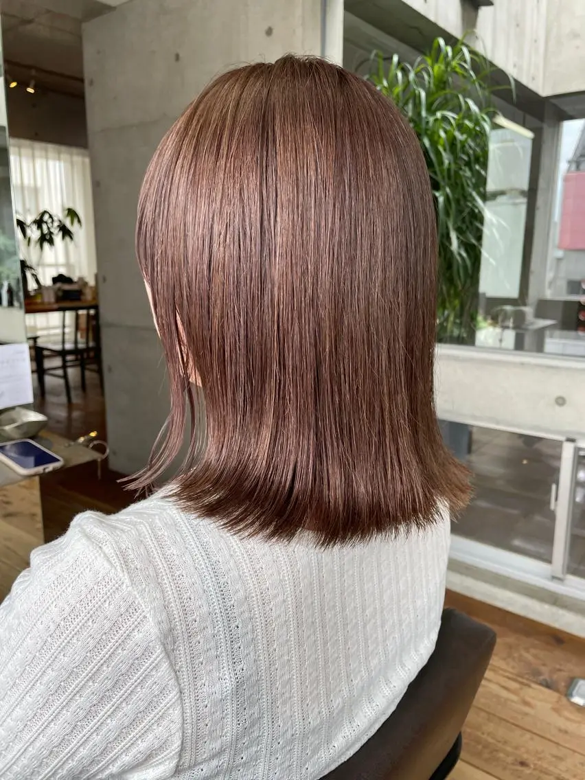 ミディアム カラー ベージュカラー ブリーチ ラベンダーカラー ラベンダーベージュ ピンクカラー カット ヘアカラー ROUTE KOUTAのヘアスタイル
