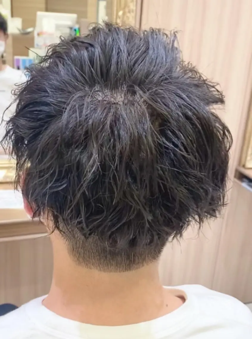 ショート パーマ メンズ 古川 琴美のヘアスタイル