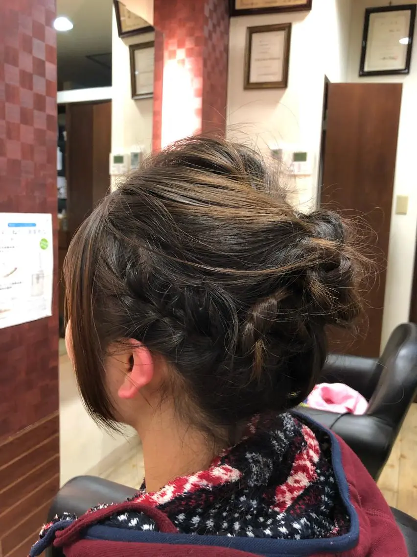 セミロング ヘアアレンジ 結婚式・ブライダル 織田 英之のヘアスタイル
