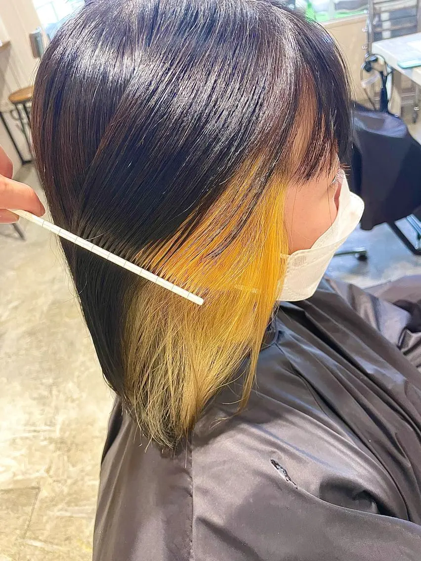 ミディアム カラー ヘアアレンジ イエローカラー ☂️カトウ ケイゴ☂️のヘアスタイル