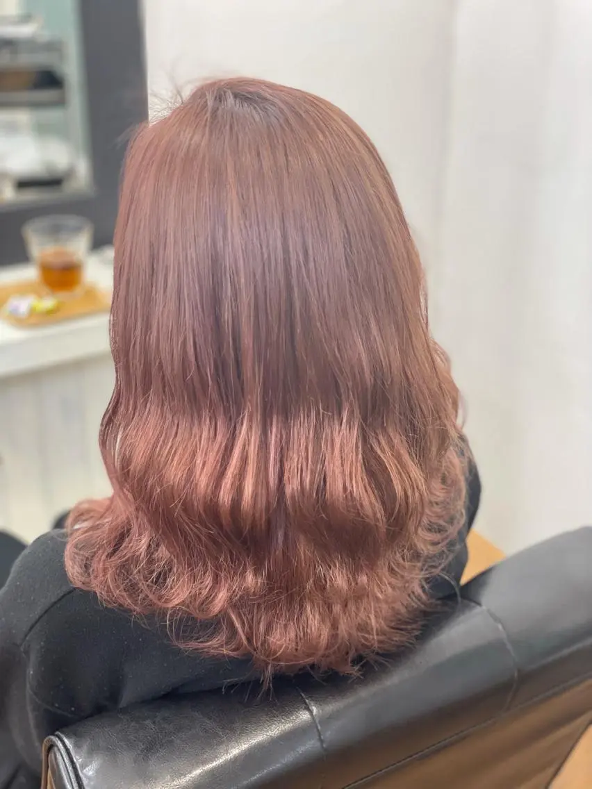 セミロング 青木 優歩のヘアスタイル