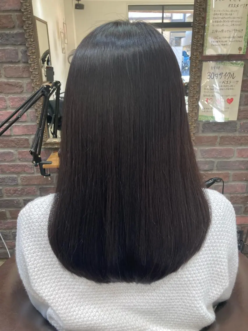 セミロング カラー カット ヘアカラー トリートメント 髪質改善NO1🏅 小川 綾子のヘアスタイル