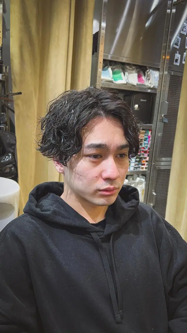 ショート パーマ メンズ メンズパーマ 波巻きパーマ ✨骨格矯正メンズ特化 美容師公平✨のヘアスタイル