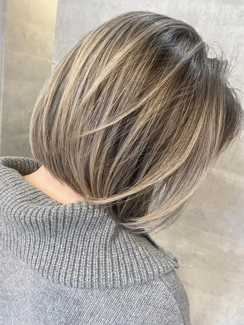 ショート カラー ヘアアレンジ ネイル マツエク・マツパ アイブロウ バレイヤージュ レイヤーカット ヘアカラー トリートメント 井上 一平のヘアスタイル