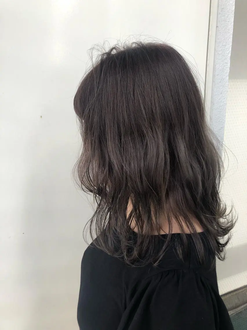 セミロング カラー ヘアアレンジ ヘアカラー トリートメント NANA/trend style🕊🍑のヘアスタイル