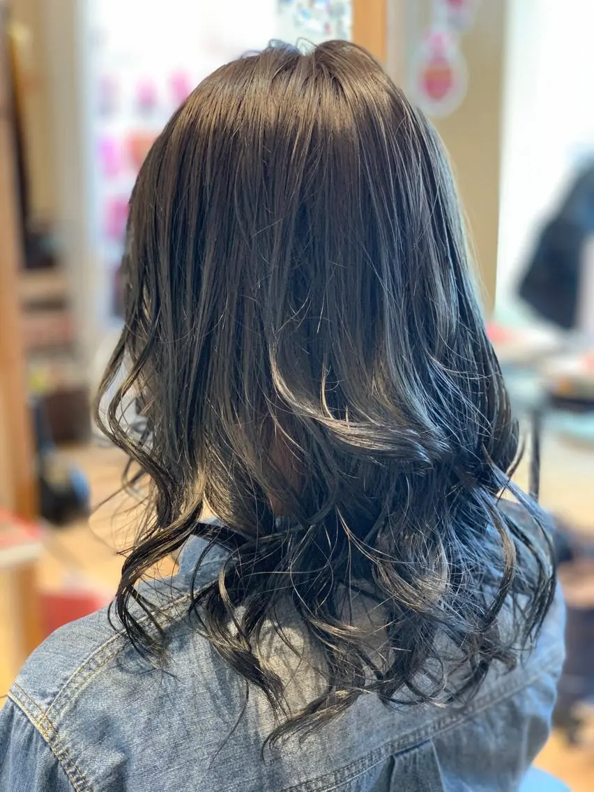 セミロング カラー 関口 友行のヘアスタイル