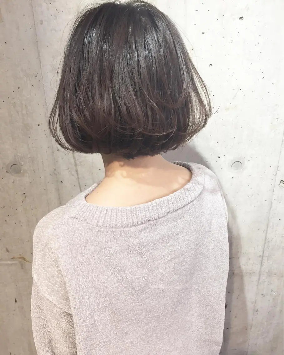 ショート カラー パーマ ヘアアレンジ メンズ キッズ ネイル マツエク・マツパ ショートボブ メンズブリーチ ブリーチ ブリーチなしカラー ボブ 顔まわりレイヤー× 韓国ヘアオタベシンヤのヘアスタイル