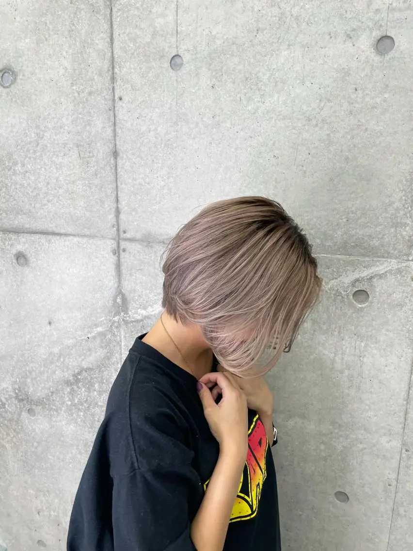 ショート 岡留 愛美のヘアスタイル