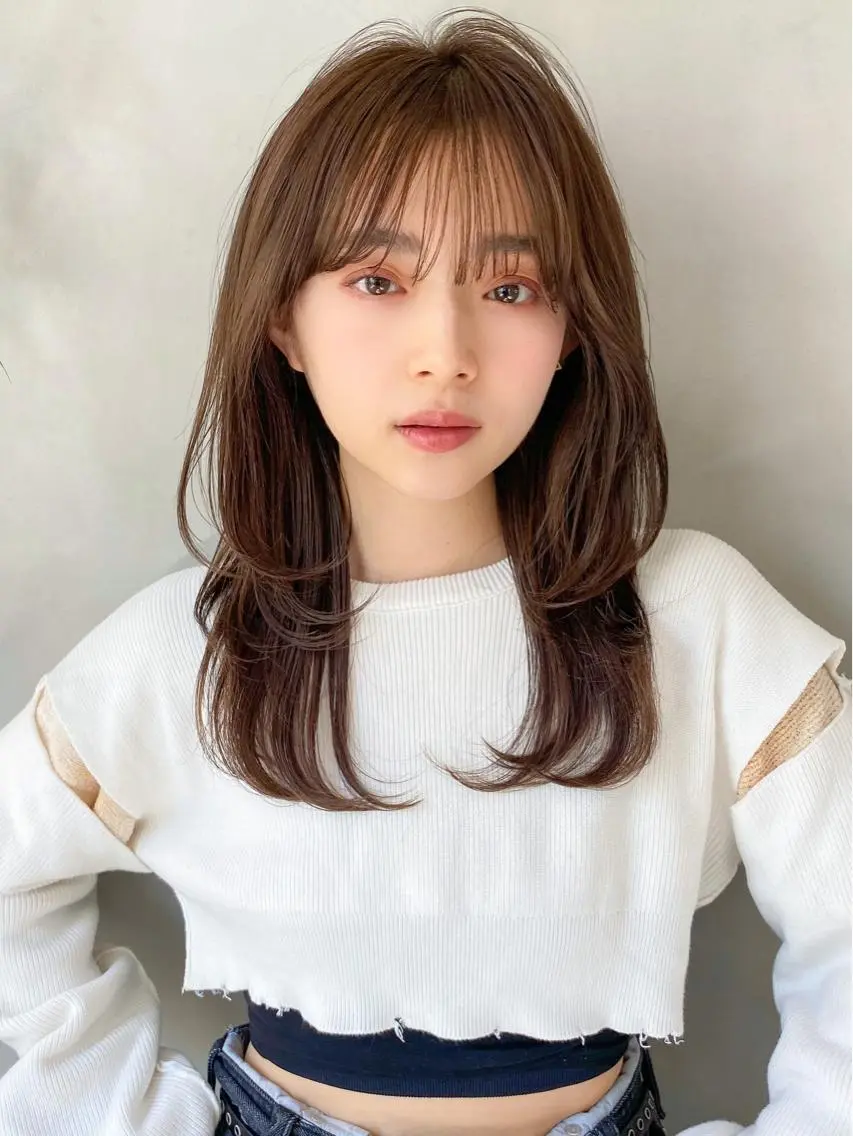セミロング 勝河 怜楊のヘアスタイル