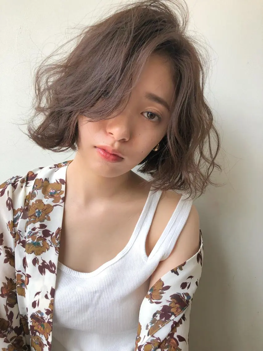 ミディアム カット ヘアカラー トリートメント 小澤大輔 YOLO hairのヘアスタイル