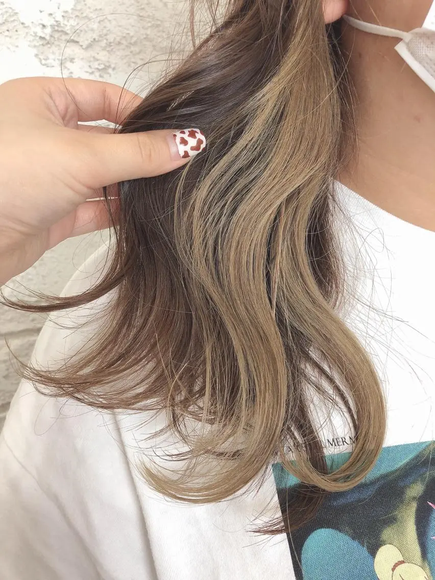 セミロング カラー カット ヘアカラー トリートメント ヘッドスパ ヘアセット ️韓国ヘア／レイヤー カット❤️Yūkaのヘアスタイル