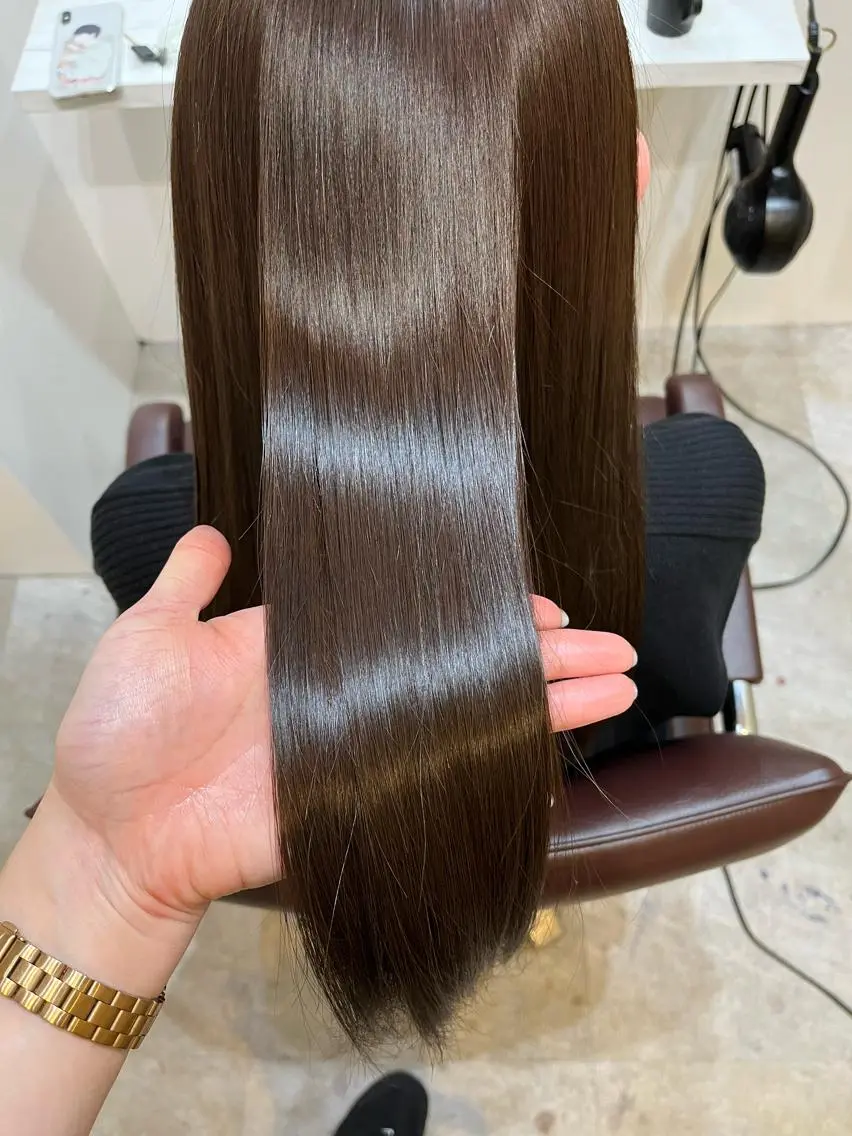ロング カット ヘアカラー トリートメント 【髪質改善 艶髪】 布川 莉穂のヘアスタイル