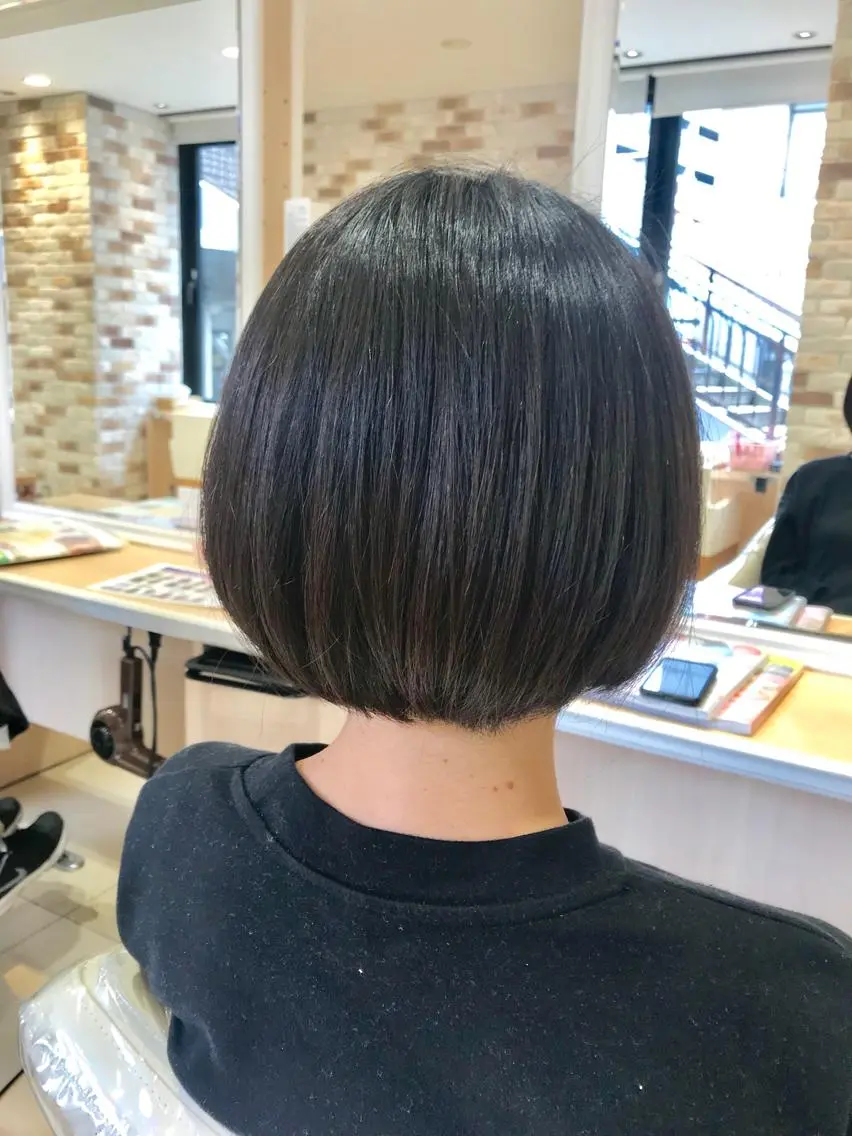 ショート 鈴木 香織のヘアスタイル
