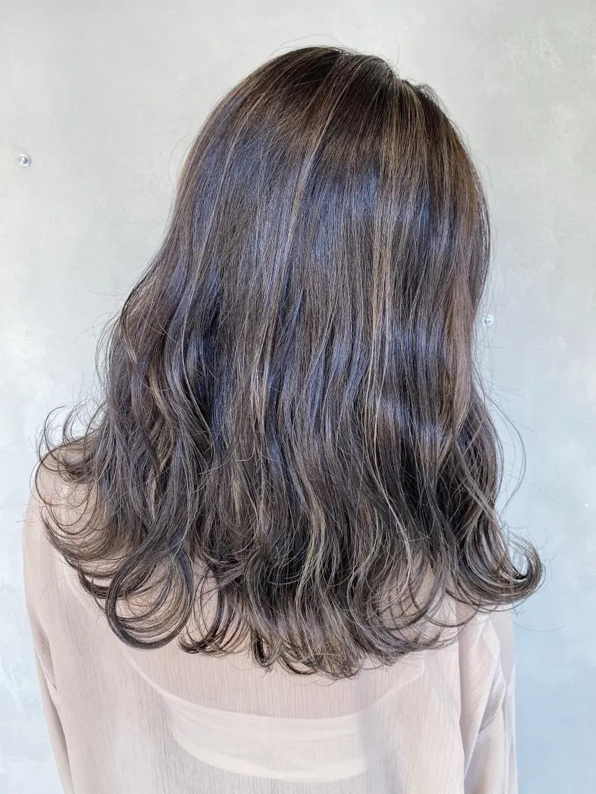 セミロング カラー ヘアカラー トリートメント 🧡ショートの達人 🧡SHOのヘアスタイル