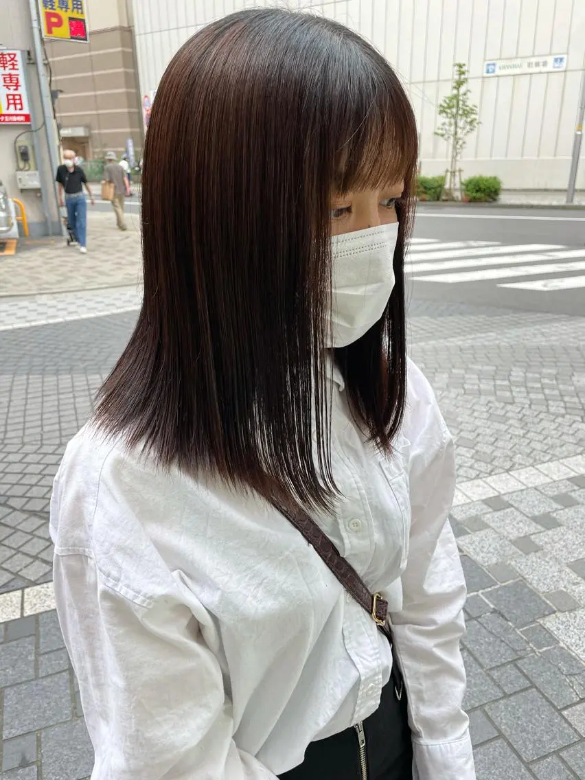 セミロング カラー 髪質改善 トリートメント トリートメント ナチュラル透明感🌱 小山美樹子のヘアスタイル
