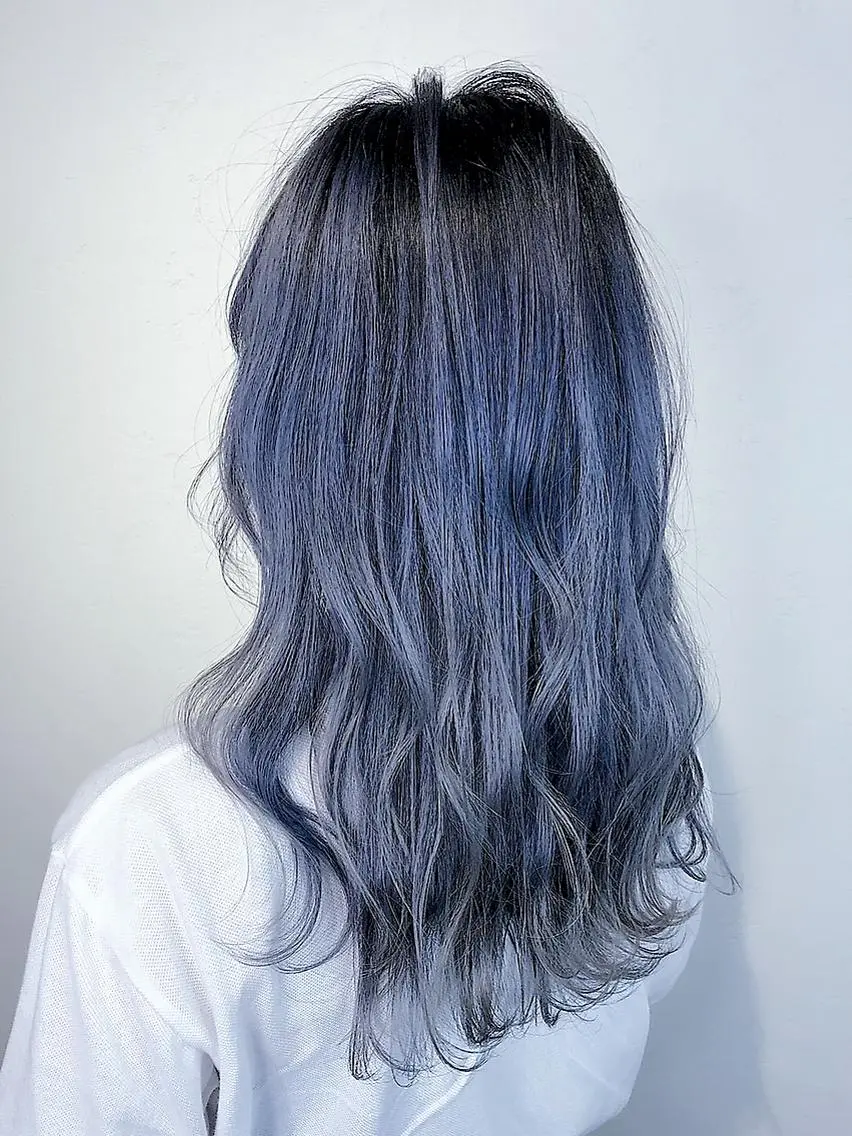 ロング カラー ヘアアレンジ ブルーカラー ネイビーカラー VIM hairおもろまち店のヘアスタイル