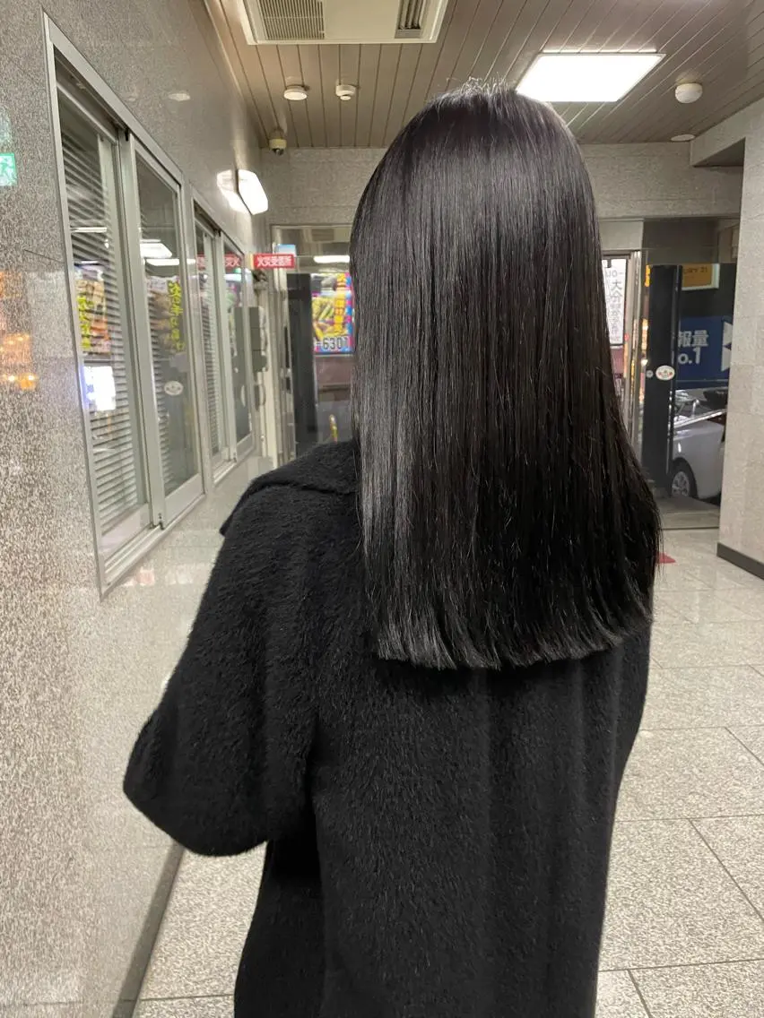 ロング カット 縮毛矯正 トリートメント ｅｒｉ 🧴🫧のヘアスタイル
