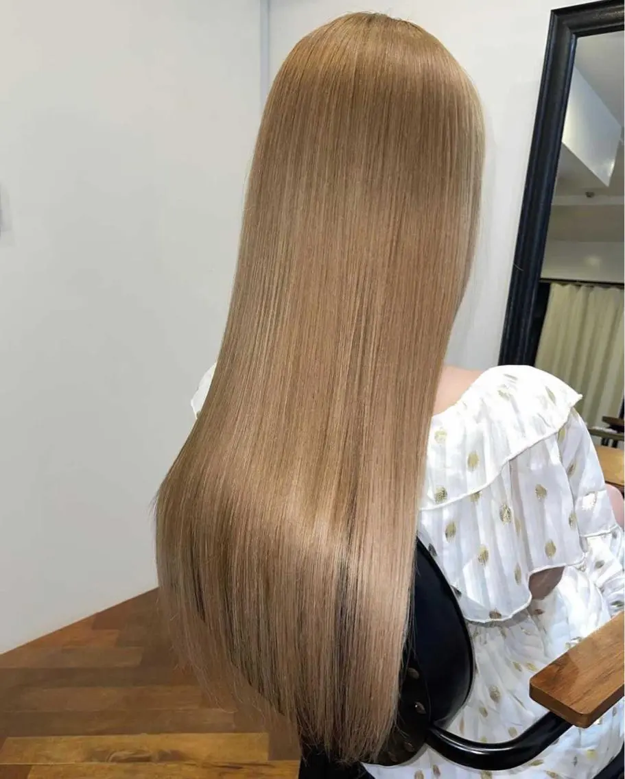ロング カラー トリートメント トリートメント 顔まわりカット✨艶髪 ✨髪質改善✨伴響佳のヘアスタイル