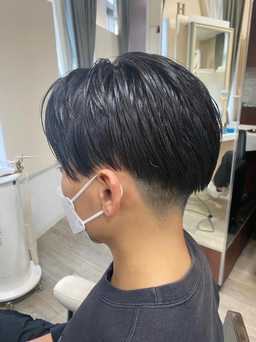 ショート メンズ 刈り上げ カット 市川 博紀 店長のヘアスタイル