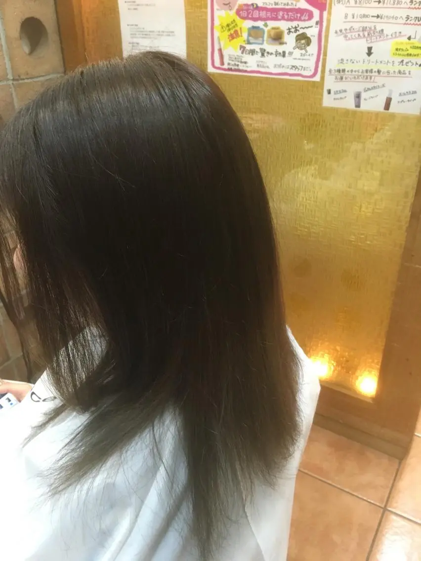ミディアム カラー 白髪ぼかしハイライト 柳川拓哉のヘアスタイル