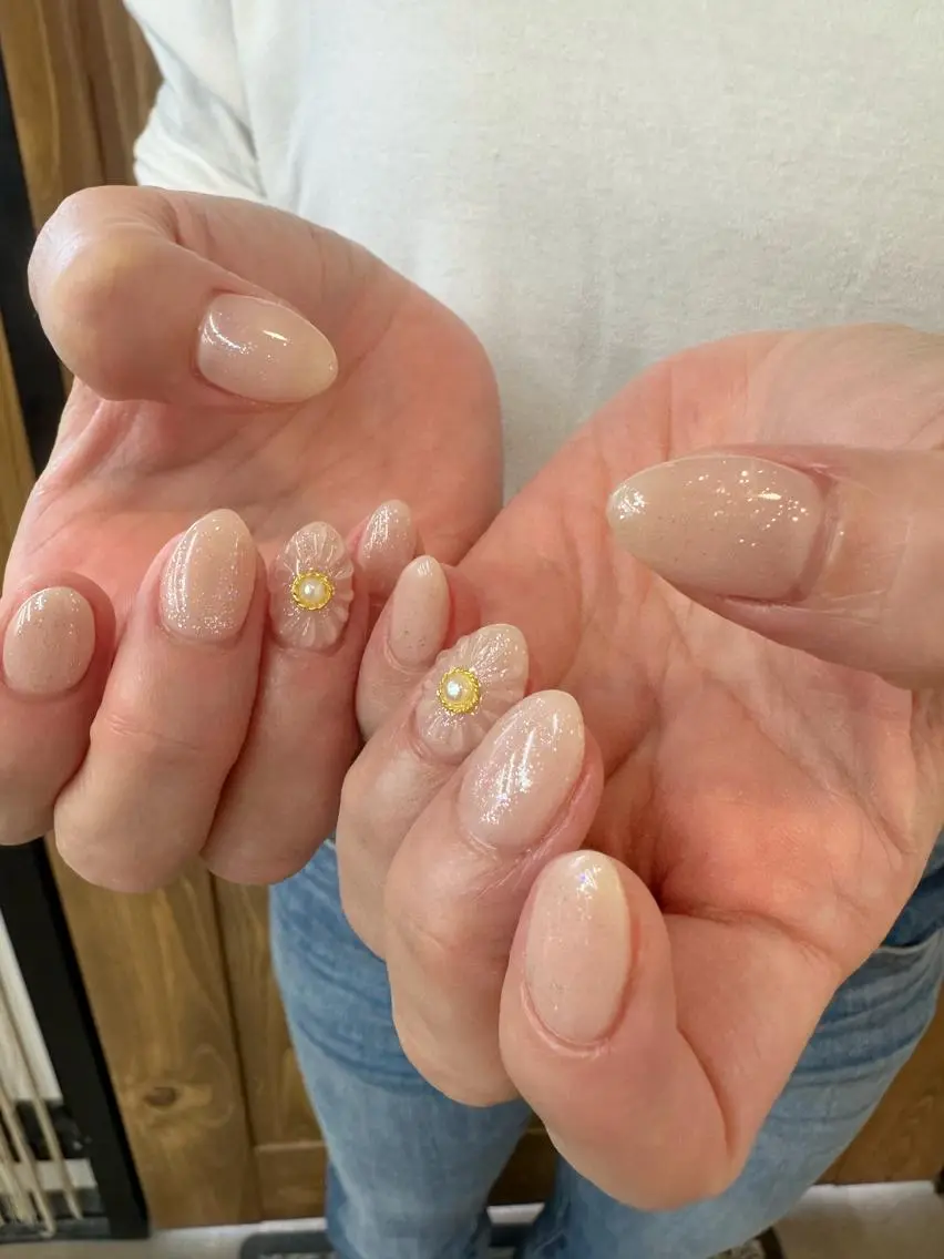 ネイル フラワーネイル ラメ(グリッター) nail 1997のネイルデザイン