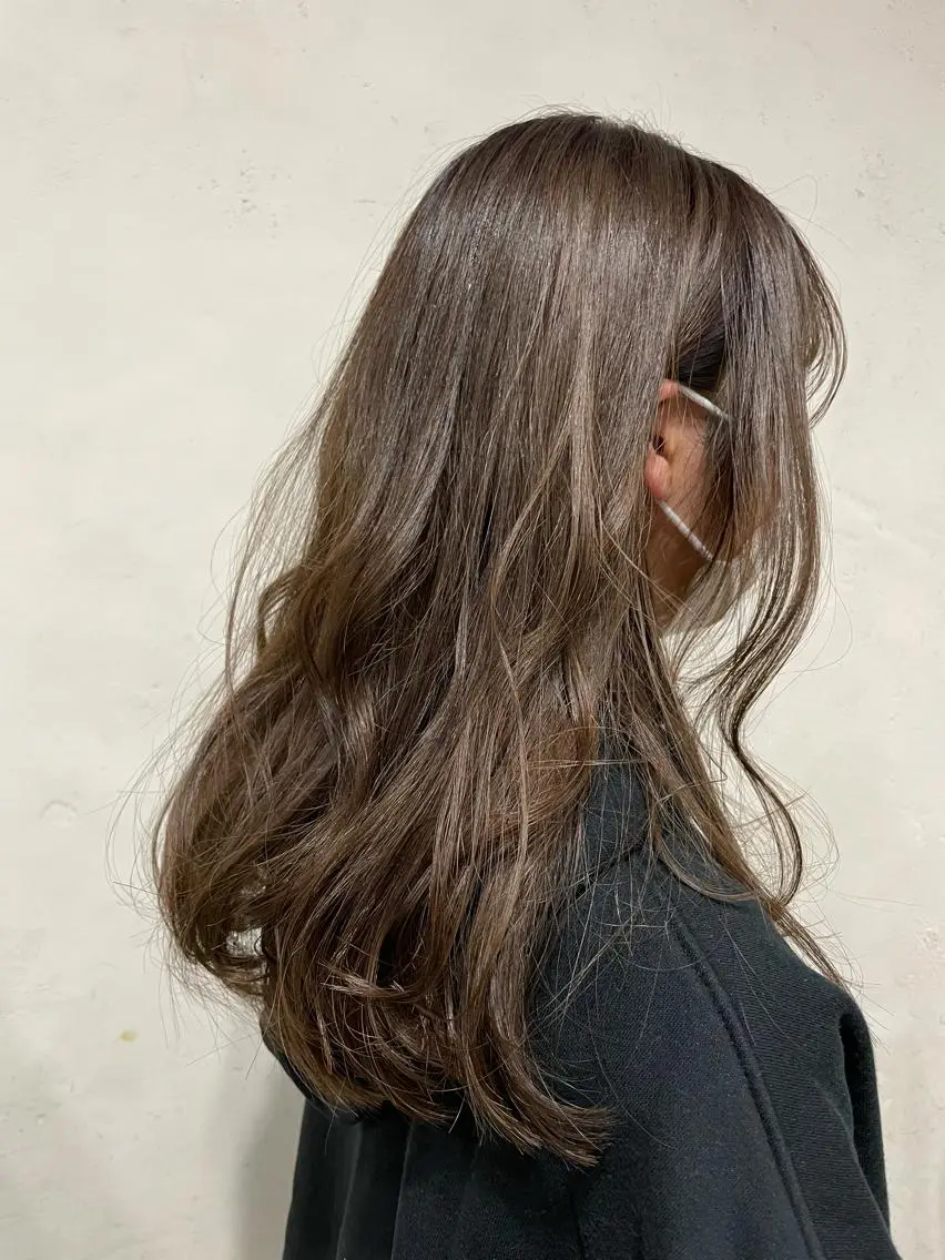 ロング カラー 高橋 りかのヘアスタイル