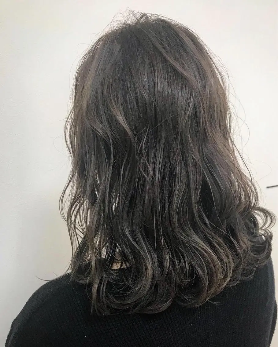 セミロング カラー カット ヘアカラー パーマ 縮毛矯正 トリートメント Lien 深井店のヘアスタイル