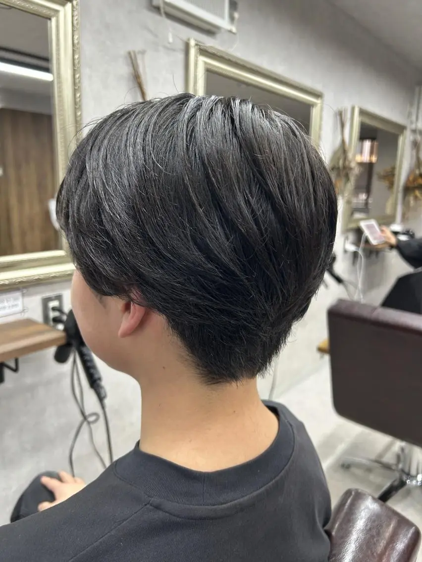 メンズ カット 縮毛矯正 Men's Lienのヘアスタイル