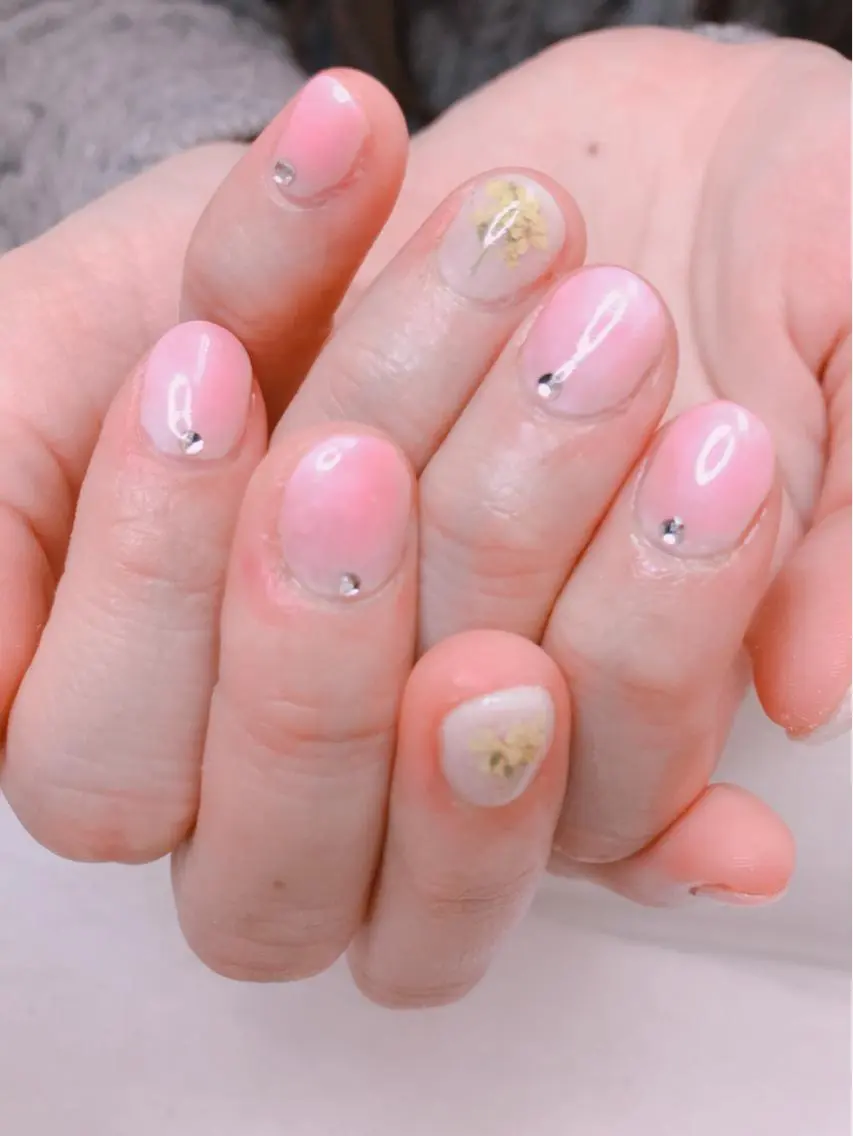 ロング カラー パーマ ヘアアレンジ ネイル マツエク・マツパ 結婚式・ブライダル ピンクカラー カラーマツエク 結婚式・ブライダル ピンク Sunny side nailのネイルデザイン