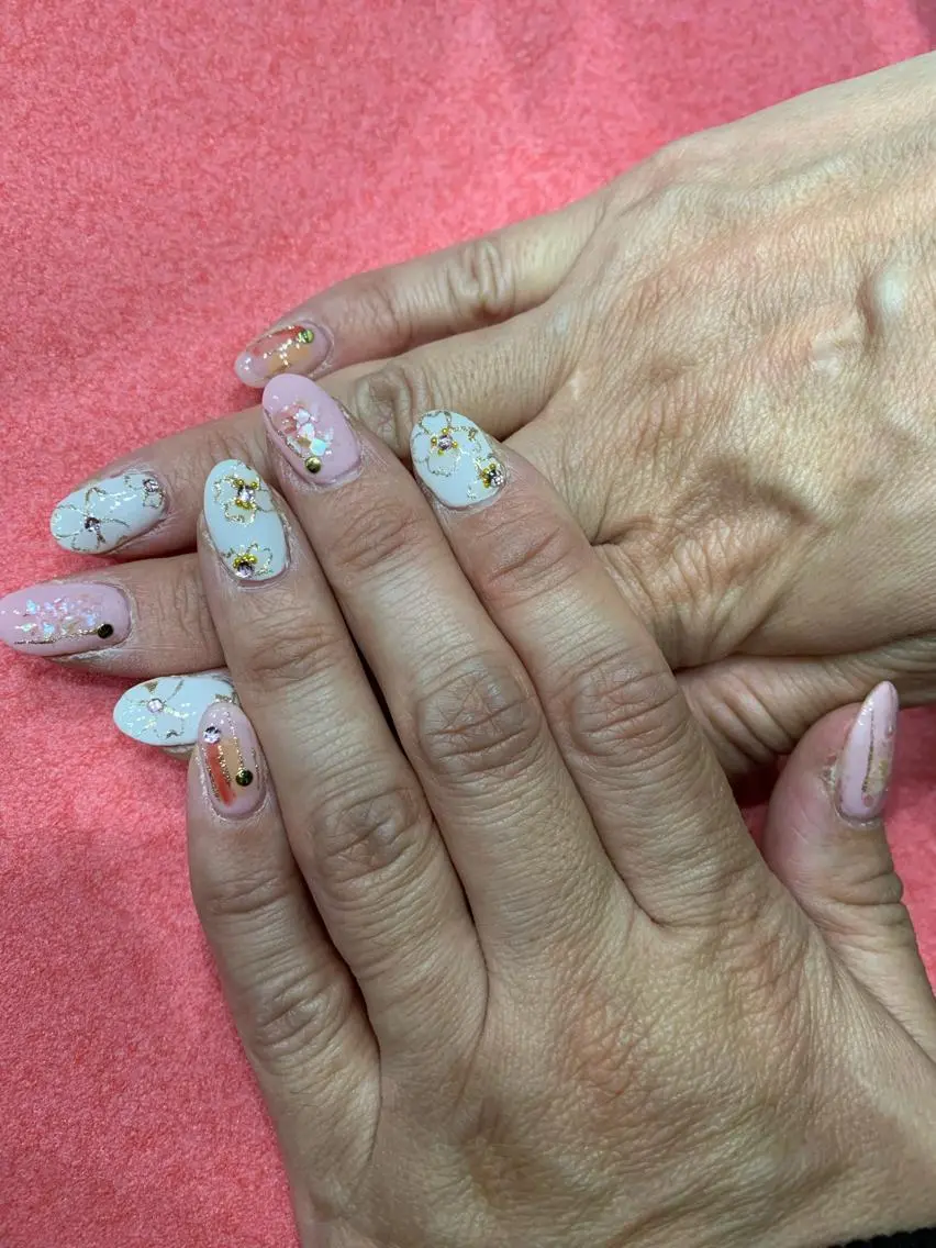 ネイル ハンドネイル espoir エスポワールのネイルデザイン