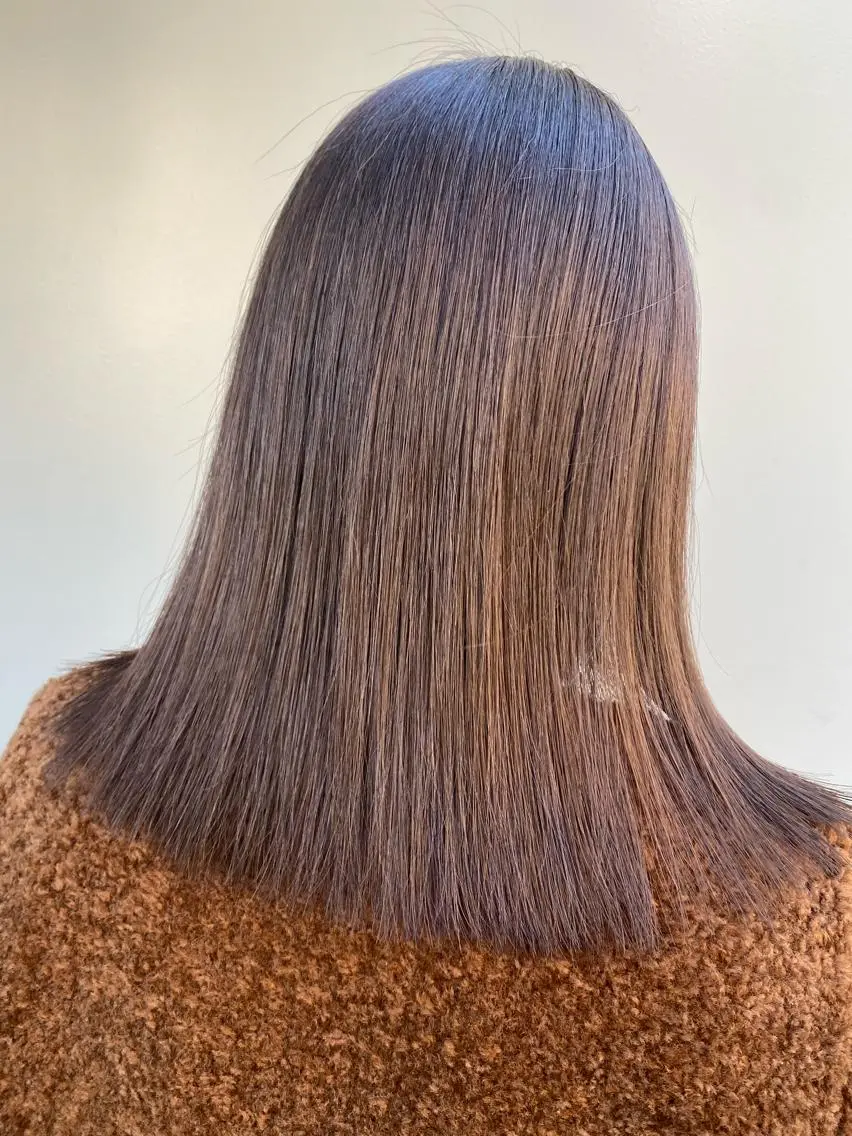 セミロング サトウ ナナのヘアスタイル