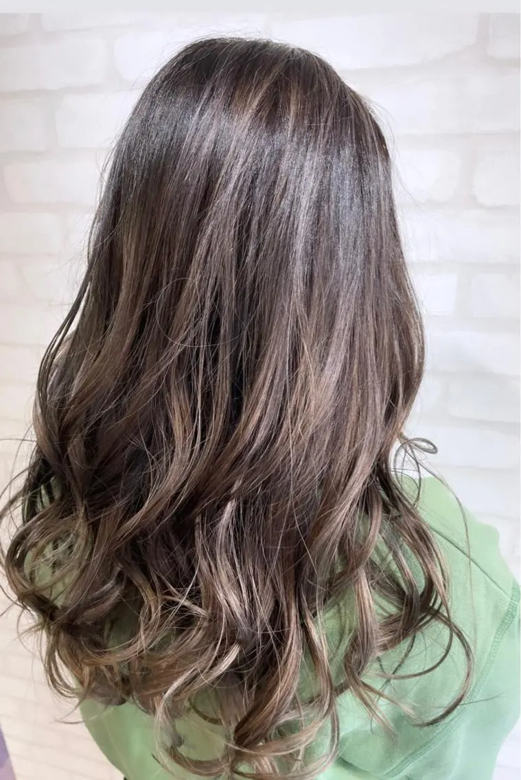 ロング カラー ANDIAMO SAKAE🍁楓のヘアスタイル