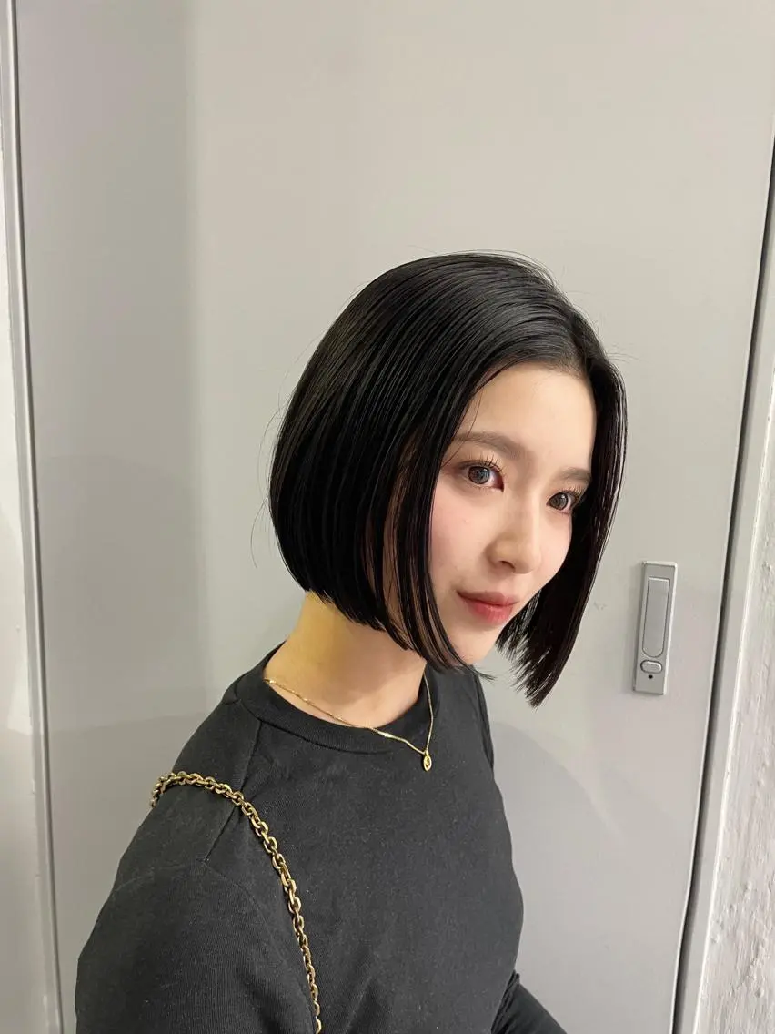 ショート ボブ 韓国風ヘア amu/ブリーチなし ダブルカラーのヘアスタイル
