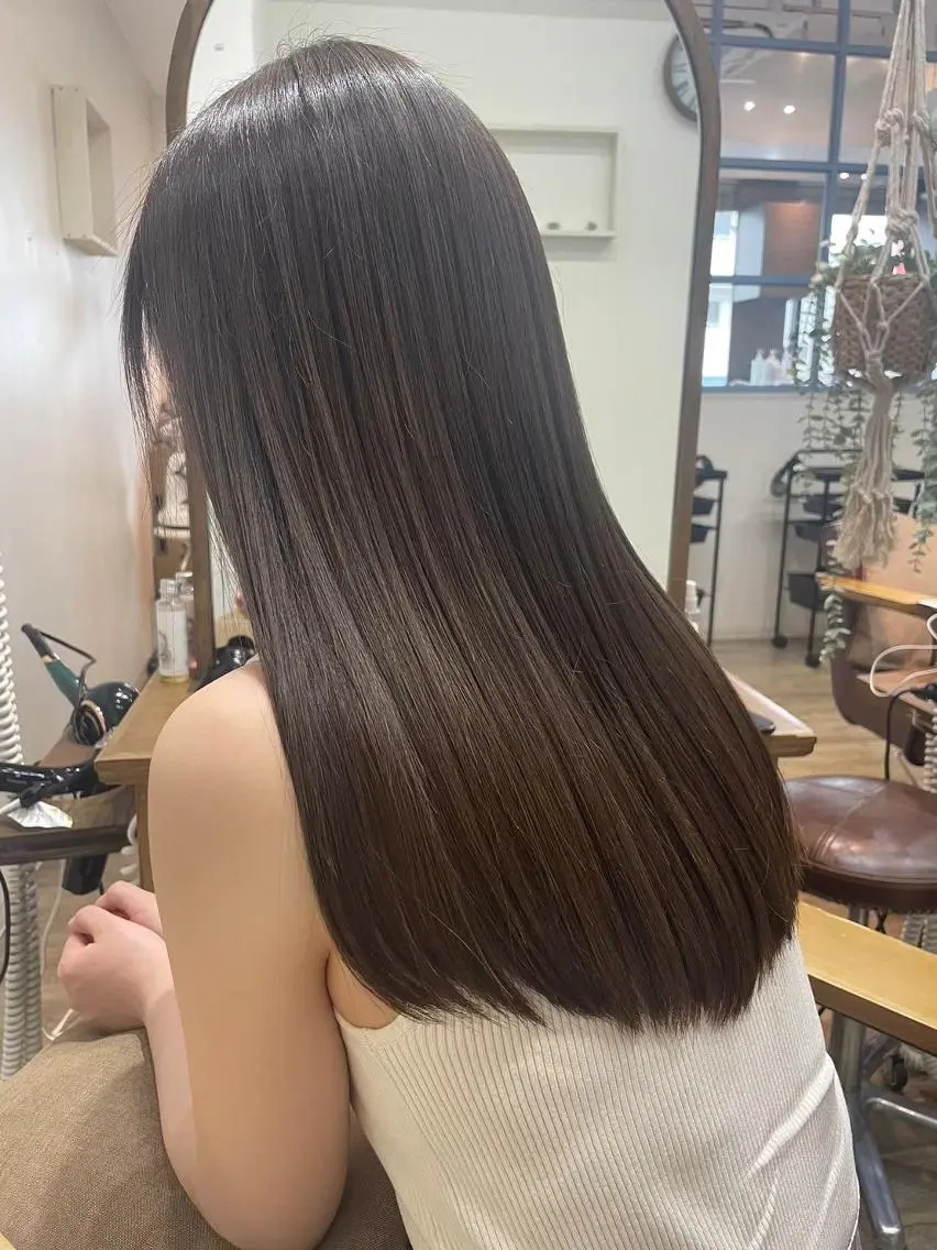 ロング カラー バレイヤージュ ブリーチ ケアブリーチ ダブルカラー ハイライトカラー newi grande 横浜店のヘアスタイル