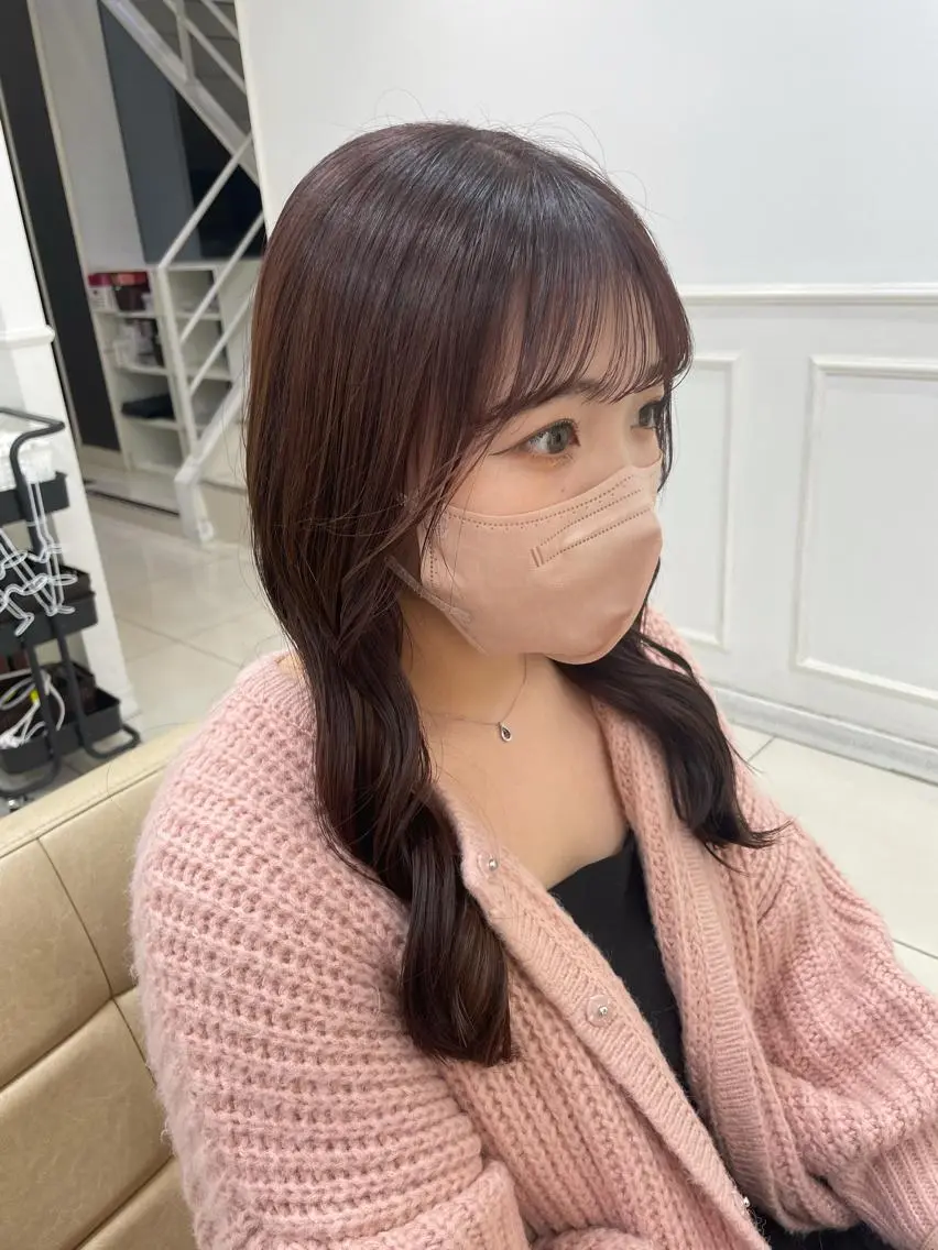 ミディアム 韓国風ヘア 暖色🎀ゆるふわ☁️ MOERI 🍒のヘアスタイル