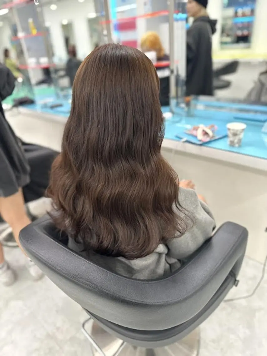 カラー 🪞official THREE 横浜🎀のヘアスタイル