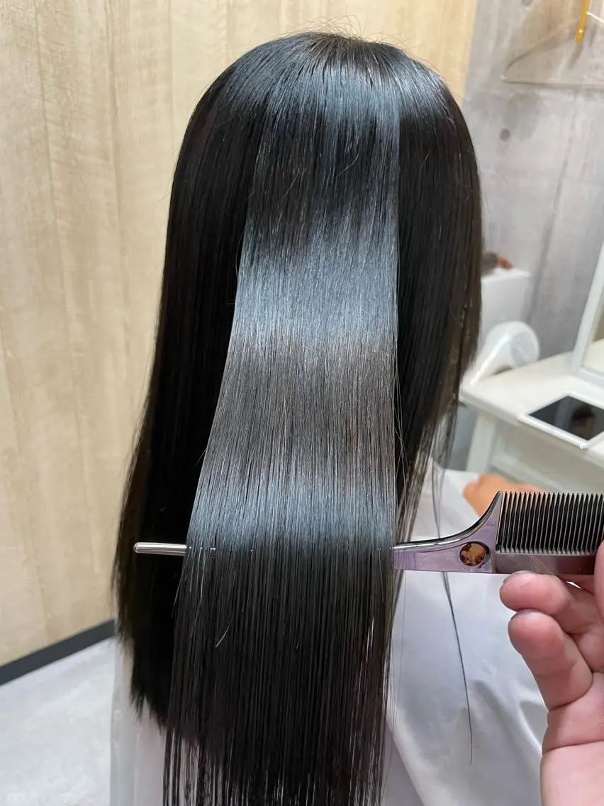 ロング 断られる髪に答えを ♣️井上秀樹♠️のヘアスタイル