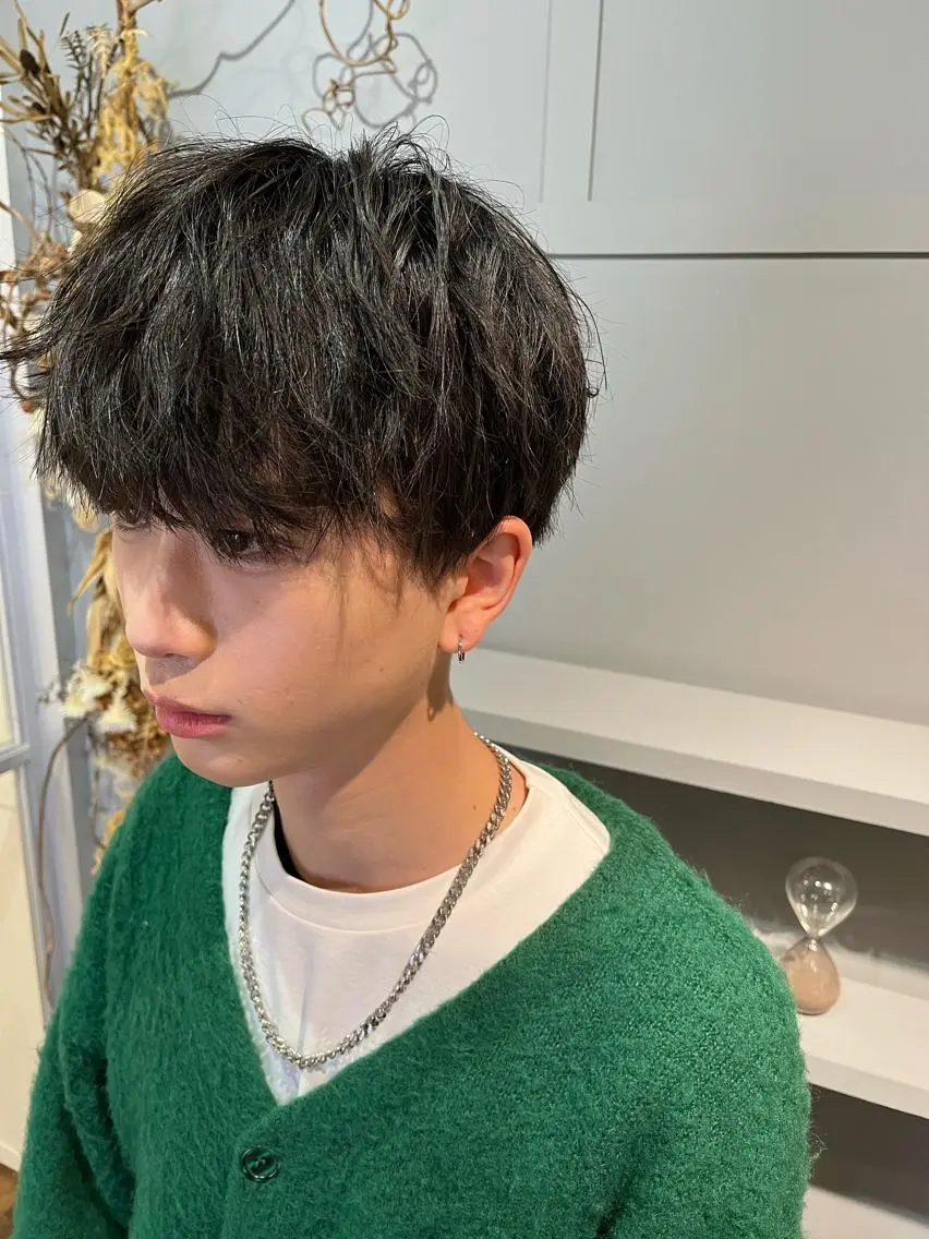 ショート メンズ 中村 海のヘアスタイル