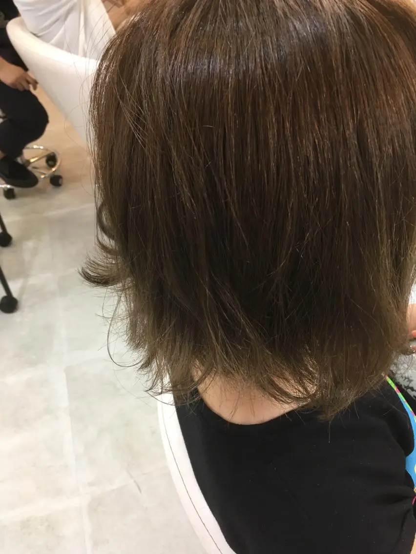 ショート ミディアム カラー アッシュ 髪質改善 中川 翔のヘアスタイル