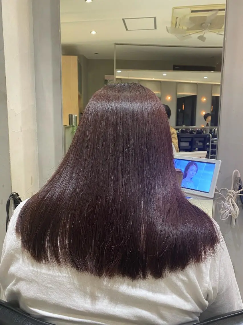 セミロング カラー ヘアカラー トリートメント ヘッドスパ ヘアセット 艶髪/ダークトーン 🩶丸山日向のヘアスタイル